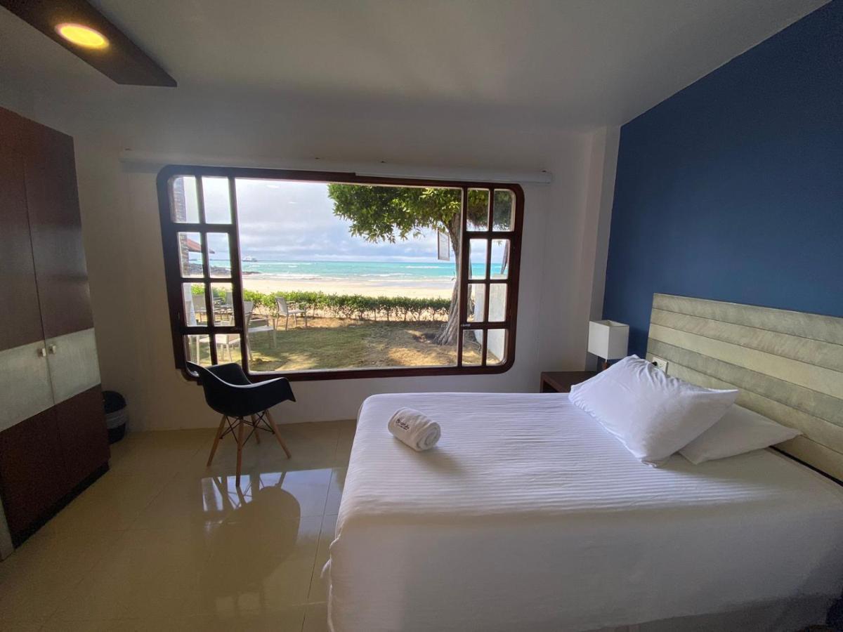Casita De La Playa Hotel Пуерто Виламил Екстериор снимка